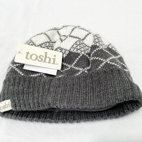 Toshi winter beanie NEW